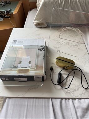 Umbra Clear Acrylic LED Sign with Gold Base